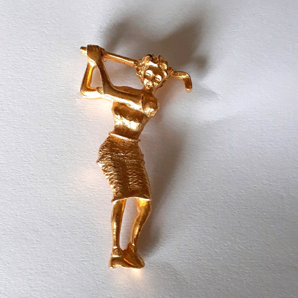 Vintage Lady Golfer Brooch